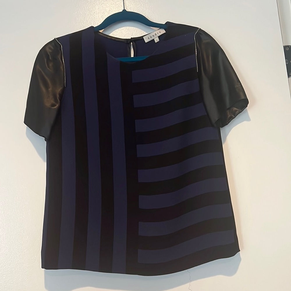 🎊🎊 Sandro size 1 - blue &black striped top short sleeve EUC
